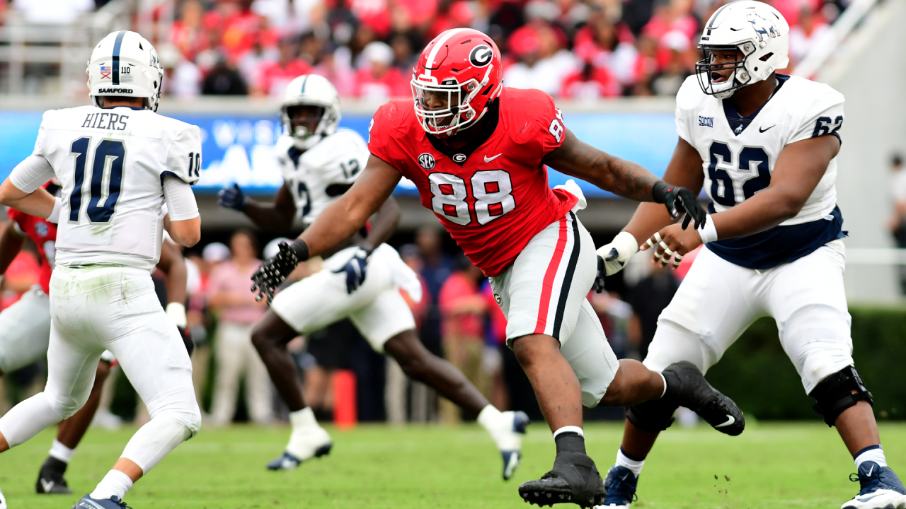 Eagles select LB Nolan Smith with the 30th overall pick