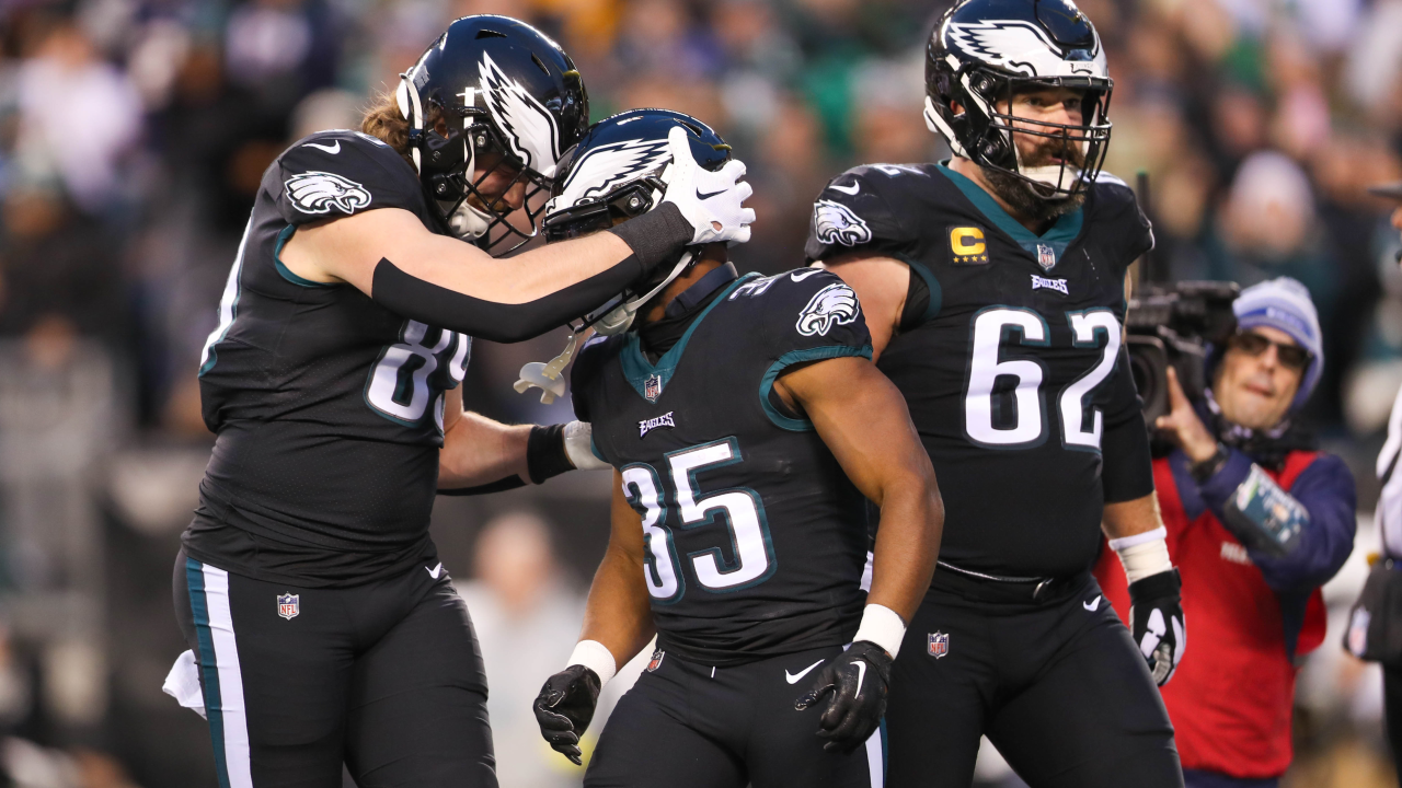 Dexter Lawrence-Jason Kelce battle a key matchup in Giants-Eagles