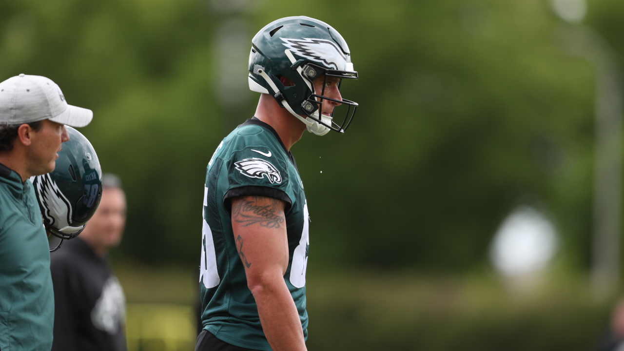 Eagles waive WR Charleston Rambo from Injured Reserve