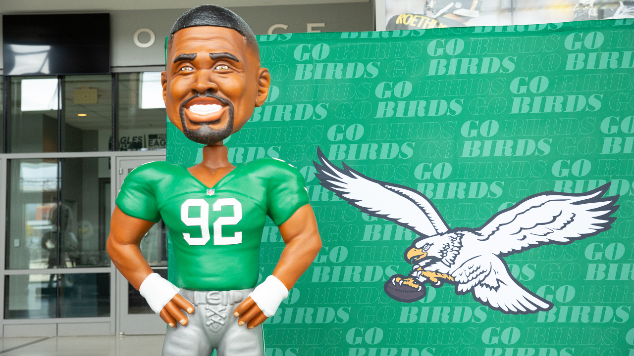 Kelly Green Unveiling! Eagles First Impressions 