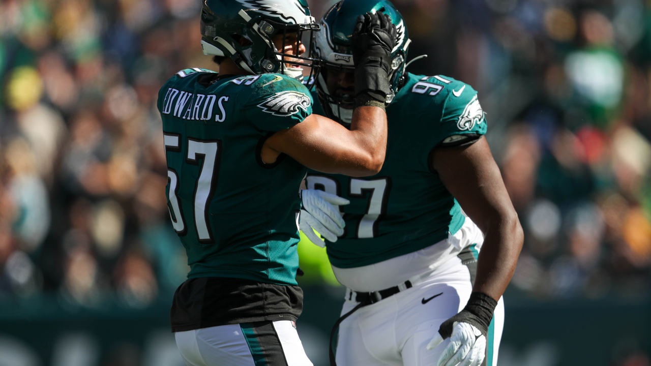 Philadelphia Eagles mascot Swoop, dressed as Batman, looks on during the  NFL football game against the Jacksonville Jaguar, Sunday, Oct. 2, 2022, in  Philadelphia. (AP Photo/Chris Szagola Stock Photo - Alamy