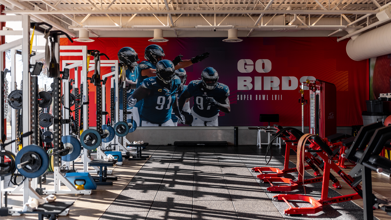 Eagles fan prepping his ultimate fan cave for Super Bowl