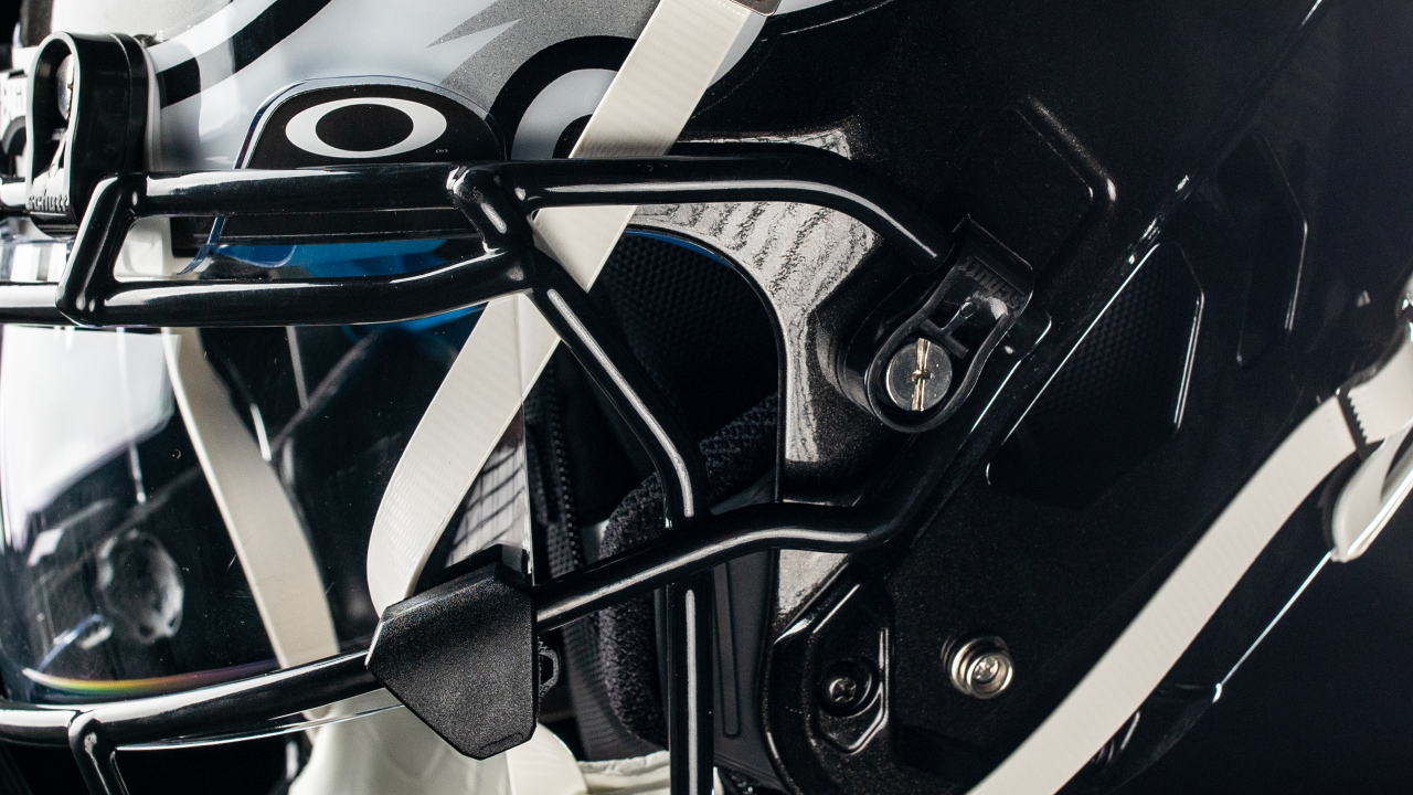 Eagles reveal black alternate helmets for 2022 – NBC Sports