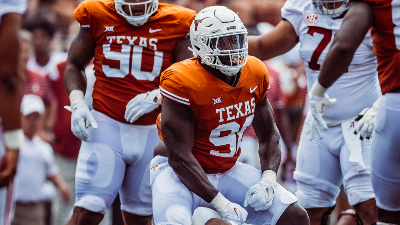 Eagles select LB Nolan Smith with the 30th overall pick