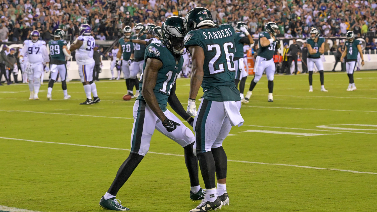 Post Game Recap: Eagles annihilate the Vikings 24-7 on MNF