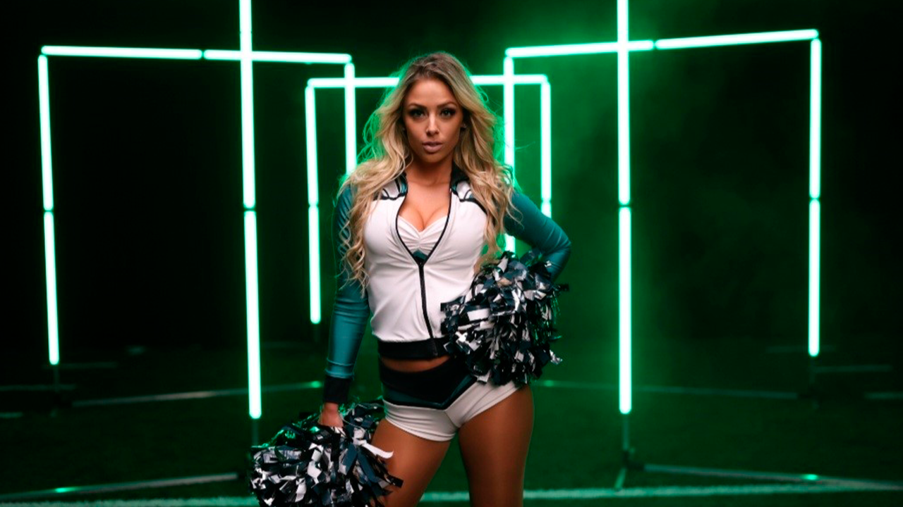 EAGLES CHEERLEADERS CALENDAR & New Pro Shop Opens in Cherry Hill - Philly  Chit Chat