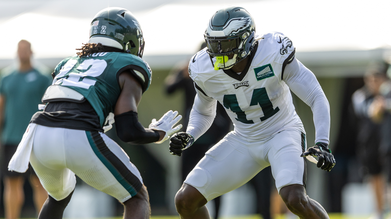 Eagles vs. Bucs: Live Updates, Highlights: Philly Defensive Line Feasts in  Win Over Tampa - Sports Illustrated Philadelphia Eagles News, Analysis and  More