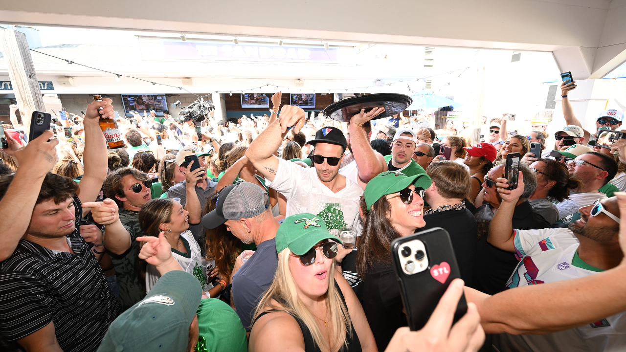 Jazz fan Jason Kelce is preparing to shred a saxophone in his epic