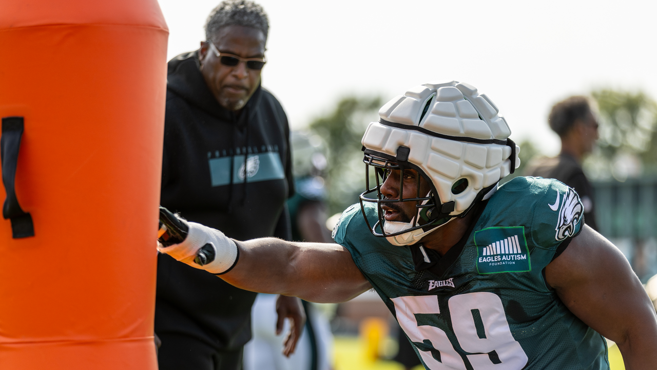 Eagles vs. Bucs inactives: What NFL injury report says and who is not  playing in Week 3 on MNF - DraftKings Network