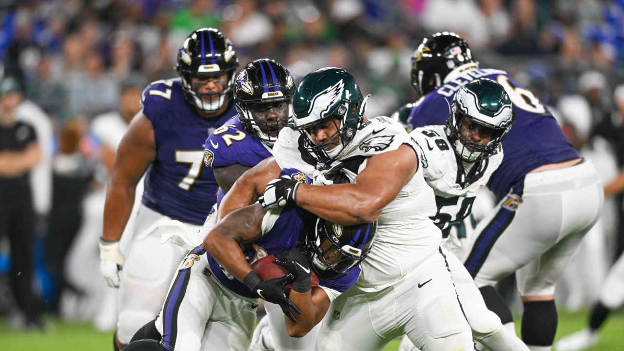 Baltimore Ravens wide receiver Marcus Smith (11) stands before a preseason  NFL football game with the Philadelphia Eagles Thursday, Aug. 11, 2011, in  Philadelphia. (AP Photo/Alex Brandon Stock Photo - Alamy