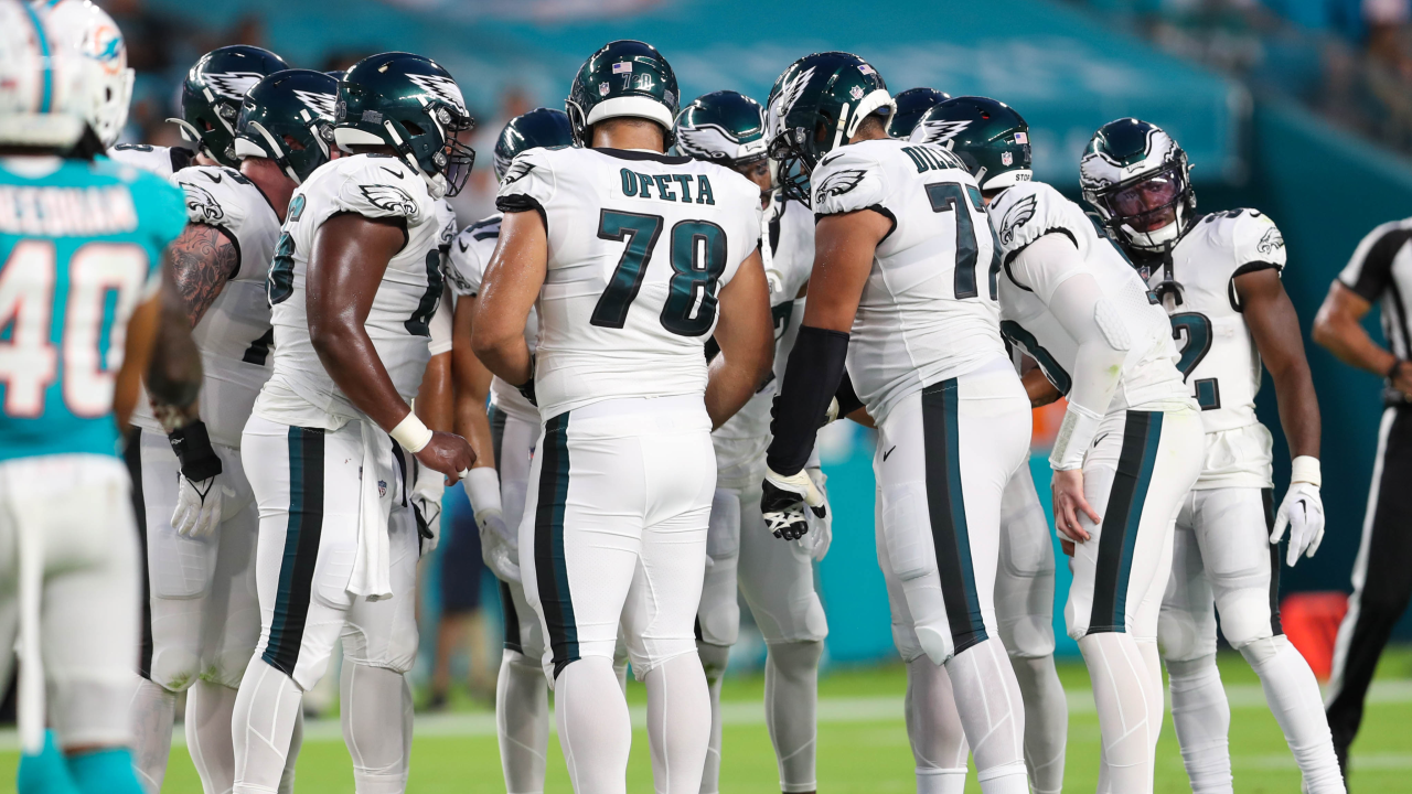mikeclaynfl has the Eagles defeating the Dolphins in this year's Super Bowl  