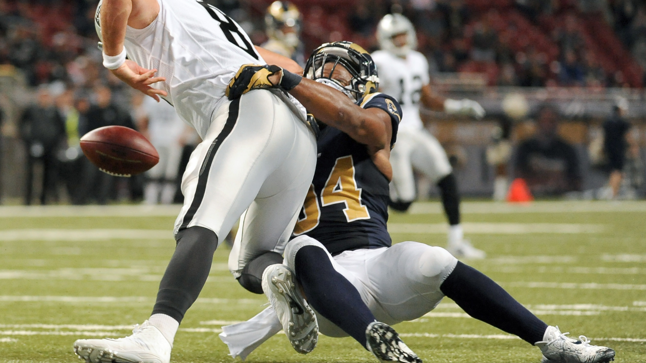 Eagles trade for Pro Bowl DE Robert Quinn