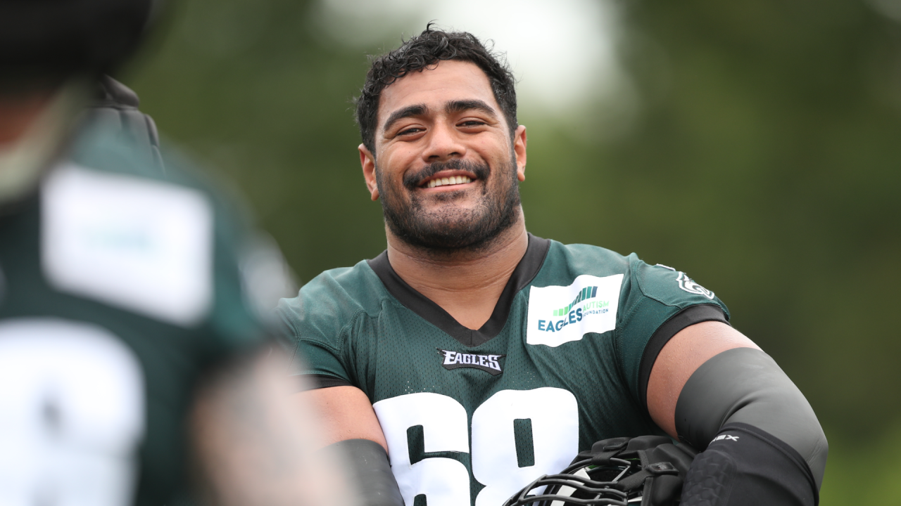 Eagles' initial 53-man roster: 10 takeaways and analysis