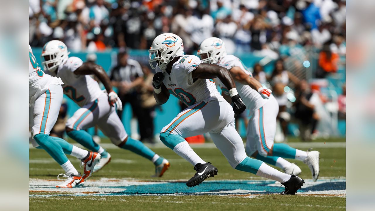 Miami Dolphins trade DE Charles Harris to the Atlanta Falcons, NFL News