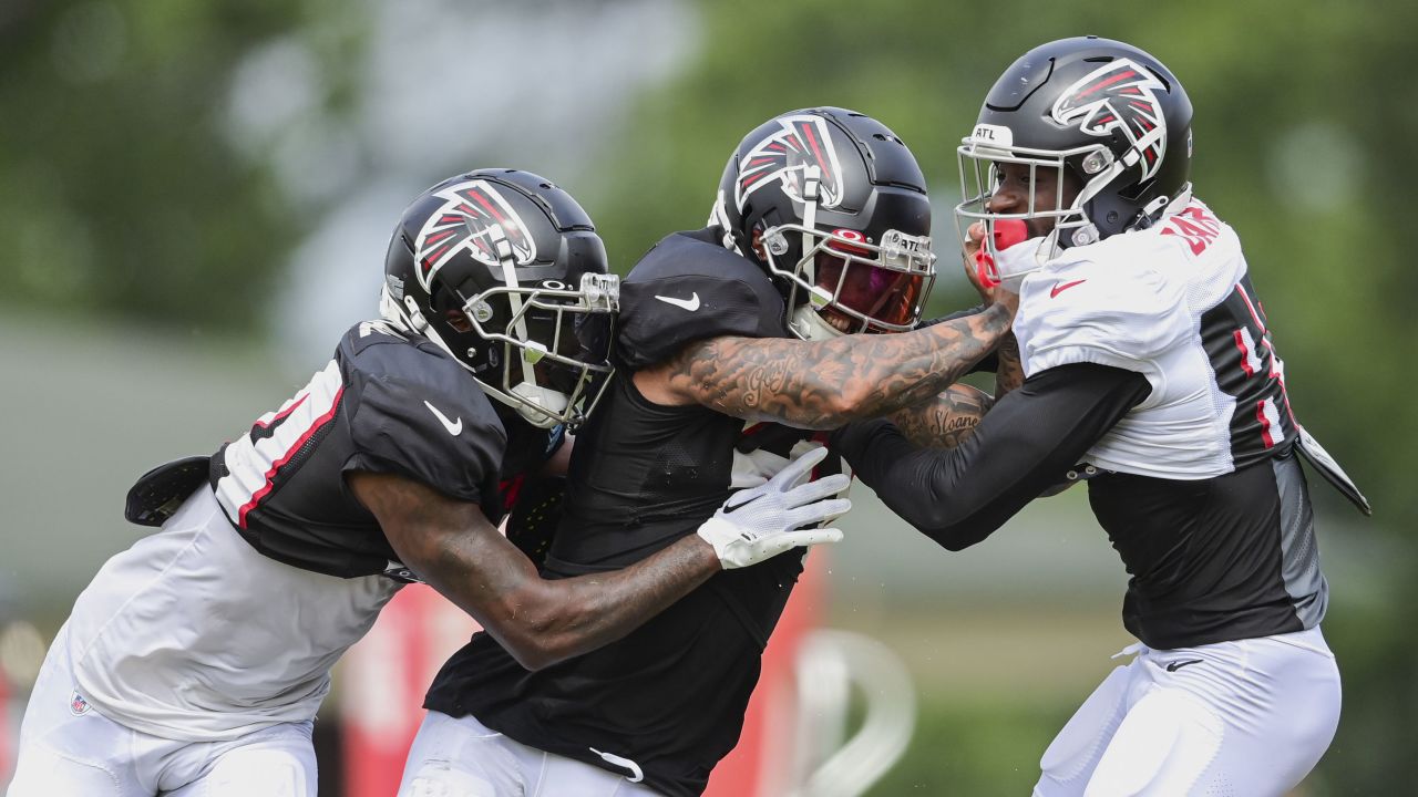 FLOWERY BRANCH, GA - JULY 30: Atlanta Falcons cornerback Teez Tabor (20)  during Saturday morning