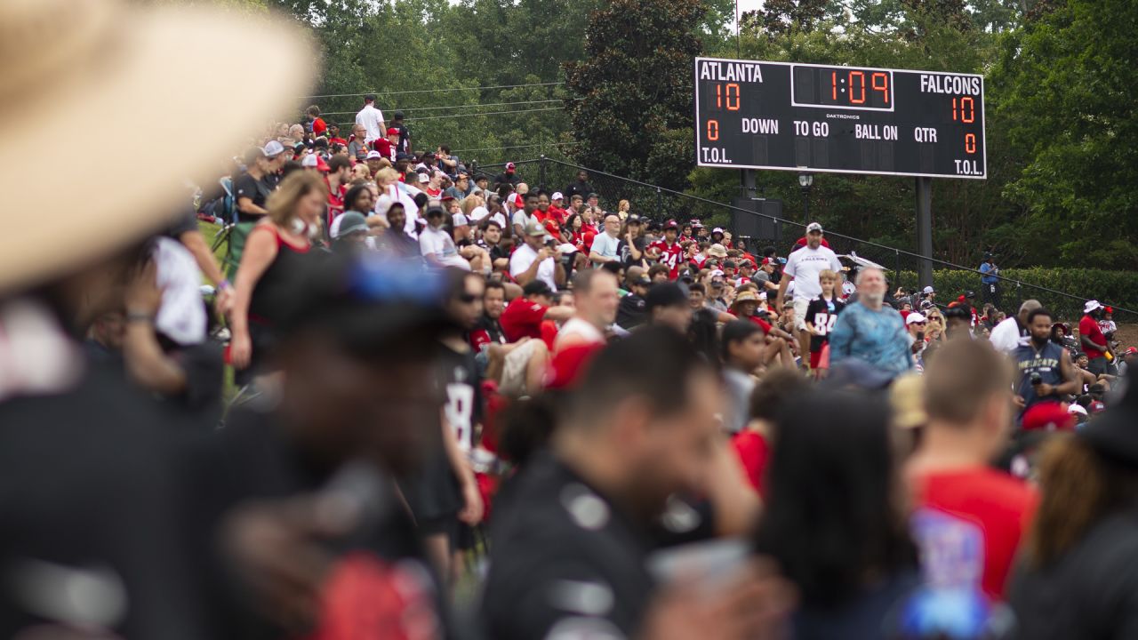 Commanders News: Taylor Heinicke and the scrappy Commanders are building  confidence; Falcons' Kyle Pitts placed on IR - Hogs Haven