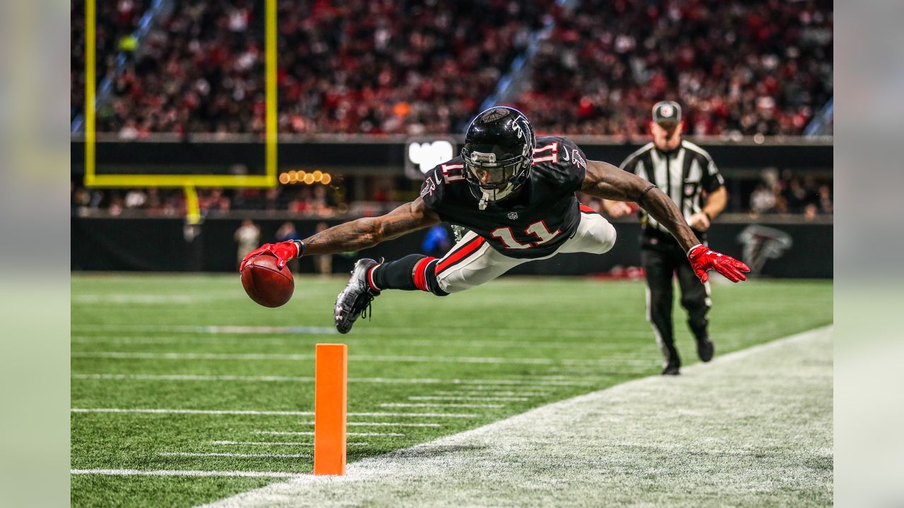 Can Julio Jones break Jerry Rice's NFL receiving record? 