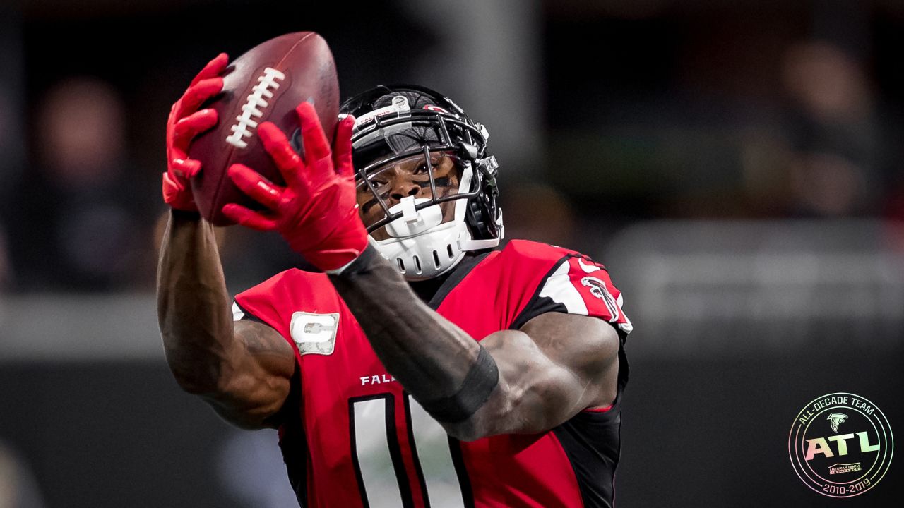 Buccaneers' WR Jones Can Still Ball - Bucs Report