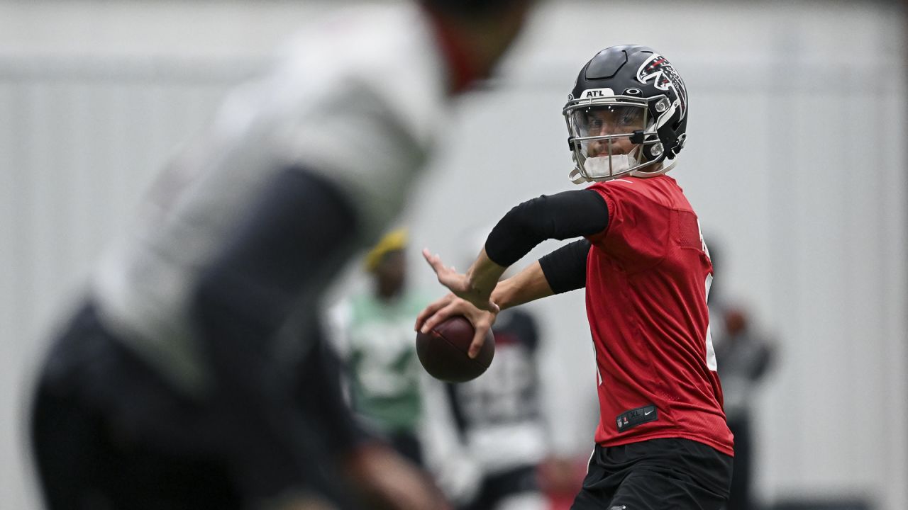 Marcus Mariota has sizable lead in Falcons' QB competition