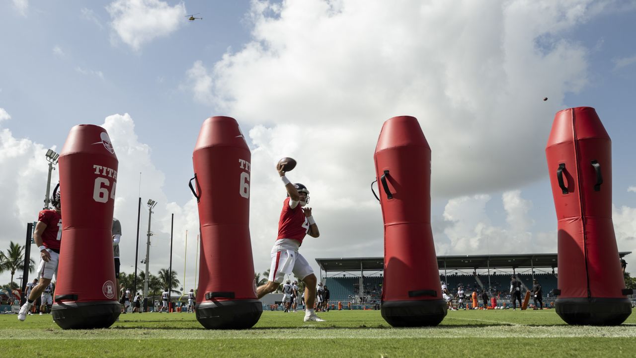 2023 AT&T Training Camp Joint Practice