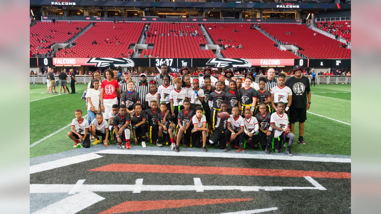 Chatham Academy Falcons flag football team tours Mercedes-Benz Stadium