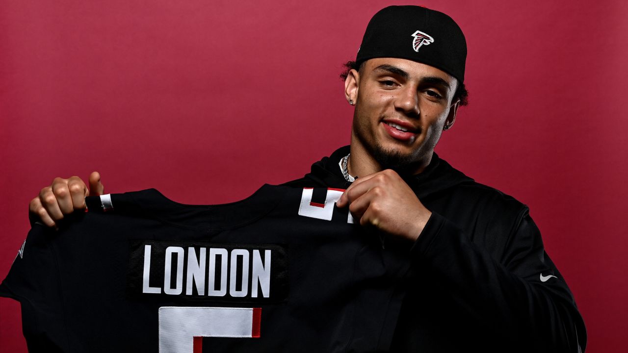 Atlanta Falcons on Instagram: “Drake London will wear #️⃣5️⃣