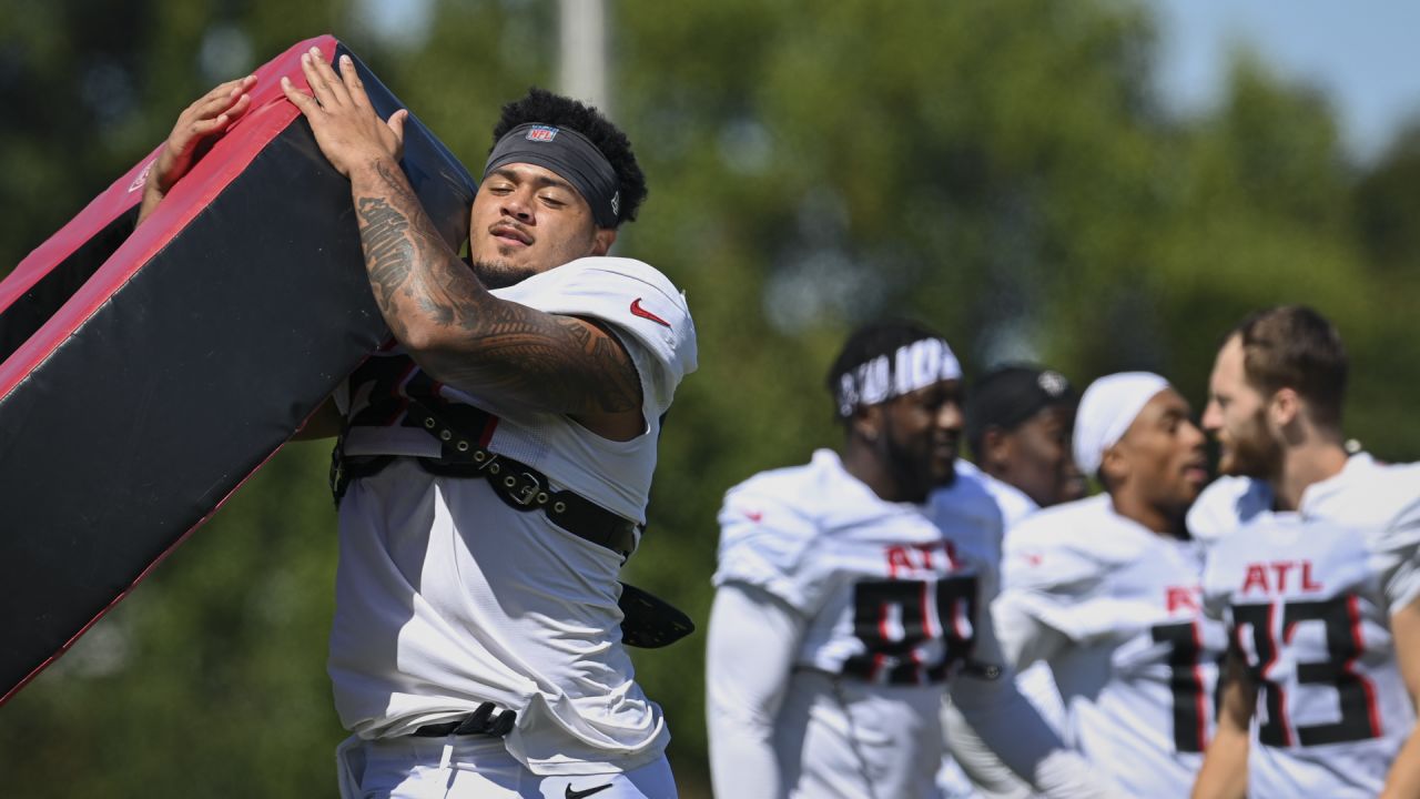 Shanna Lockwood - Atlanta Falcons running back Tyler Allgeier #25 during  practice in Atlanta, Georgia…