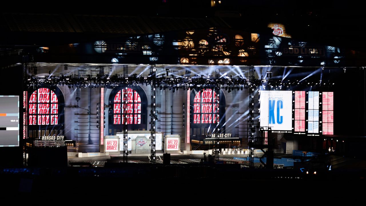 Biggest NFL Draft stage ever comes to Kansas City