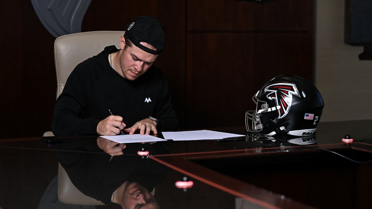 NFL free agency 2023: Falcons set to land QB Taylor Heinicke - The  Falcoholic