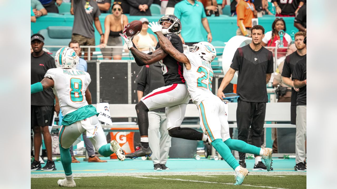 Thursday Miami Dolphins Notebook: Full Injury Report, TV Update, PFF High  on Jevon Holland, and More - Sports Illustrated Miami Dolphins News,  Analysis and More