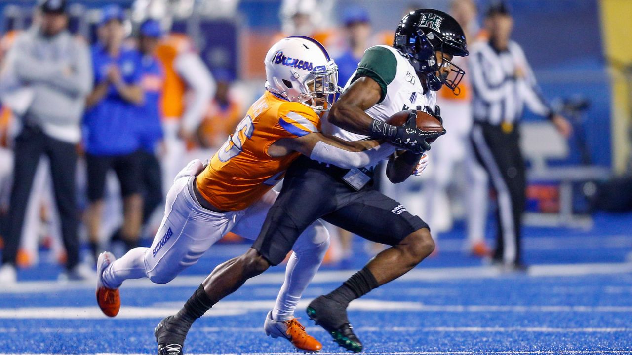 BOISE, ID - OCTOBER 21: Boise State Broncos cornerback Avery