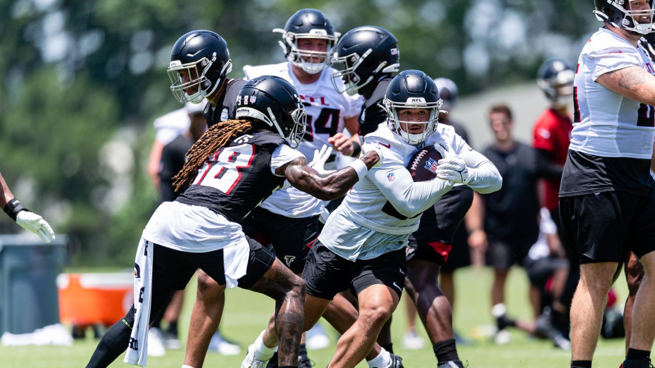 Atlanta Falcons Undrafted Rookie Jared Bernhardt Opening Eyes in Preseason  - Sports Illustrated Atlanta Falcons News, Analysis and More