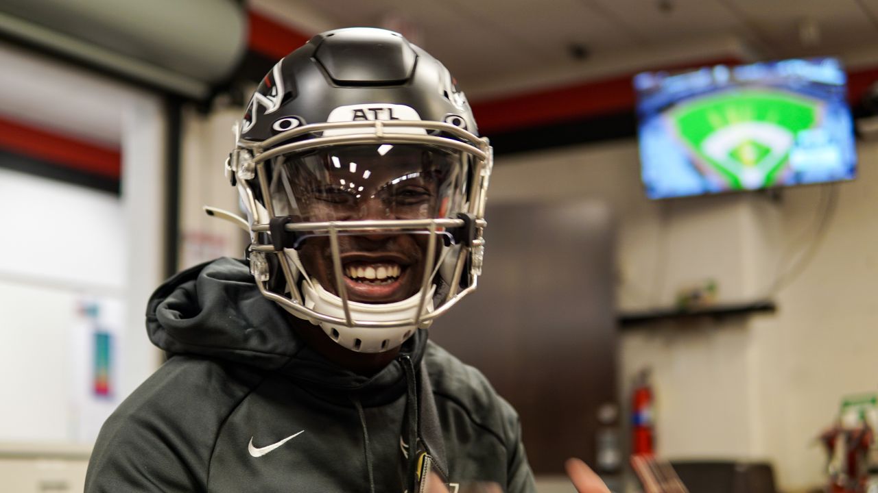 Falcons rookies take the field for minicamp