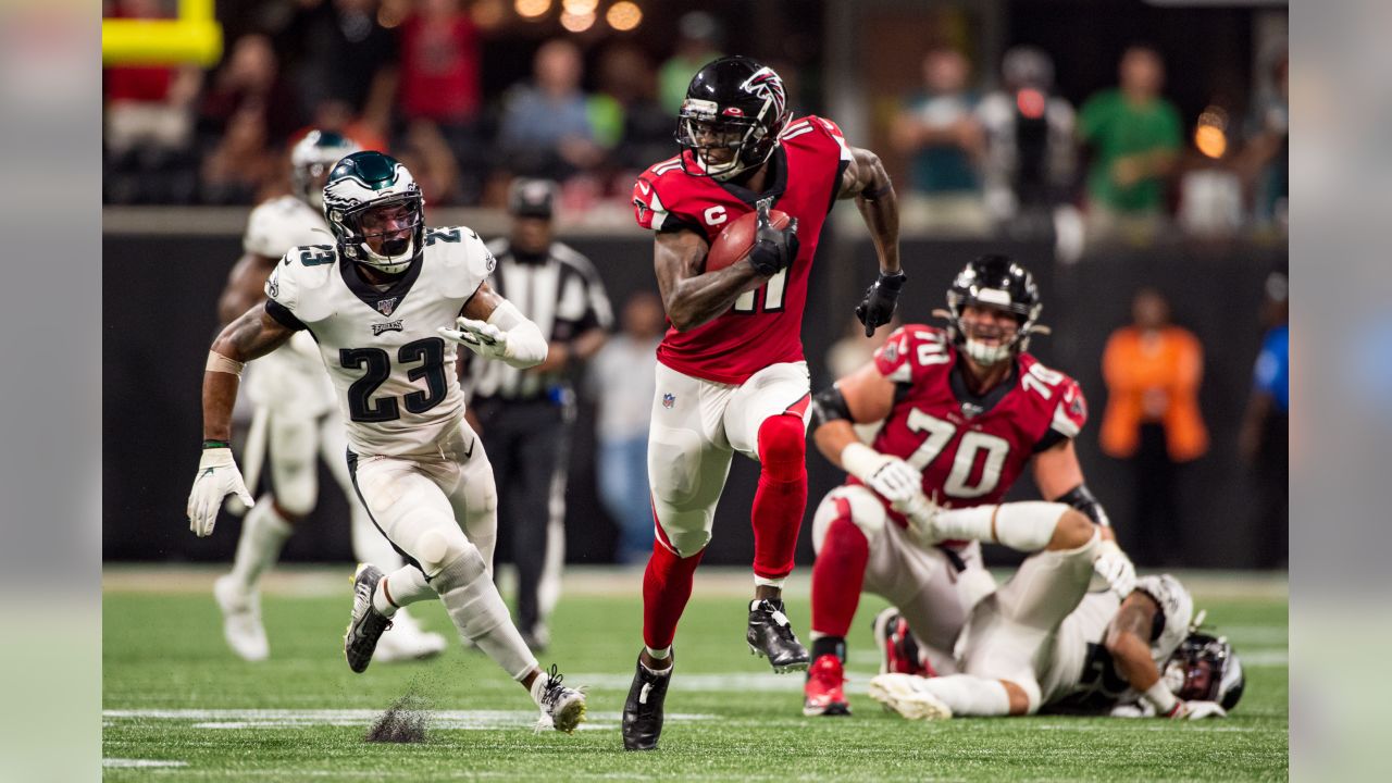 Atlanta Falcons wide receiver Julio Jones (11) plays against the Minnesota  Vikings during the first half of an NFL football game, Sunday, Oct. 18,  2020, in Minneapolis. (AP Photo/Bruce Kluckhohn Stock Photo - Alamy