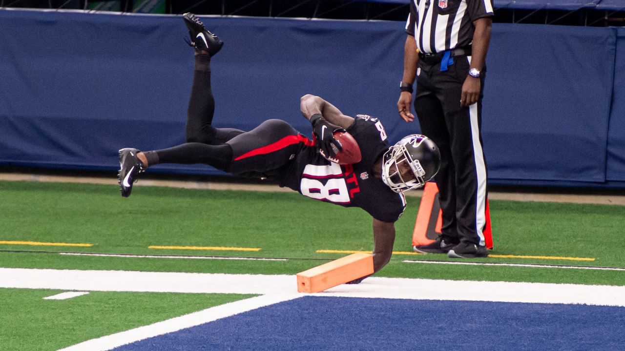 Calvin Ridley Signed Atlanta Falcons 16x20 NFL Football Photo JSA – Super  Sports Center