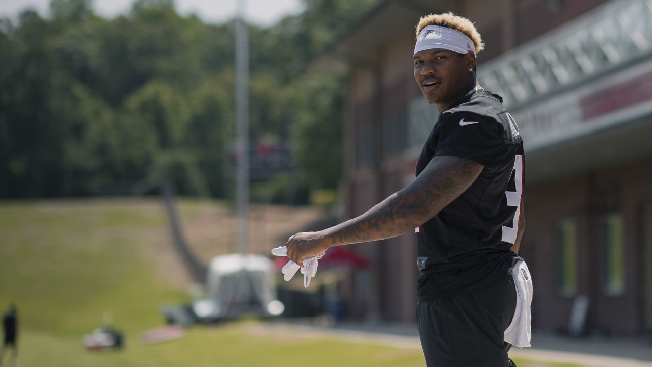 Three Falcons featured on PFF top 25 under 25 list