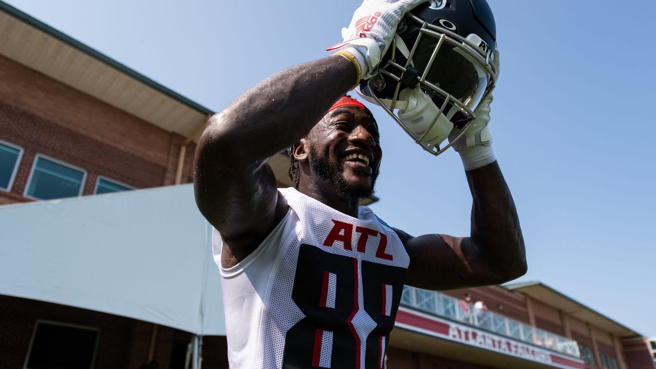 Atlanta Falcons wide receiver Frank Darby (88) lines up during the