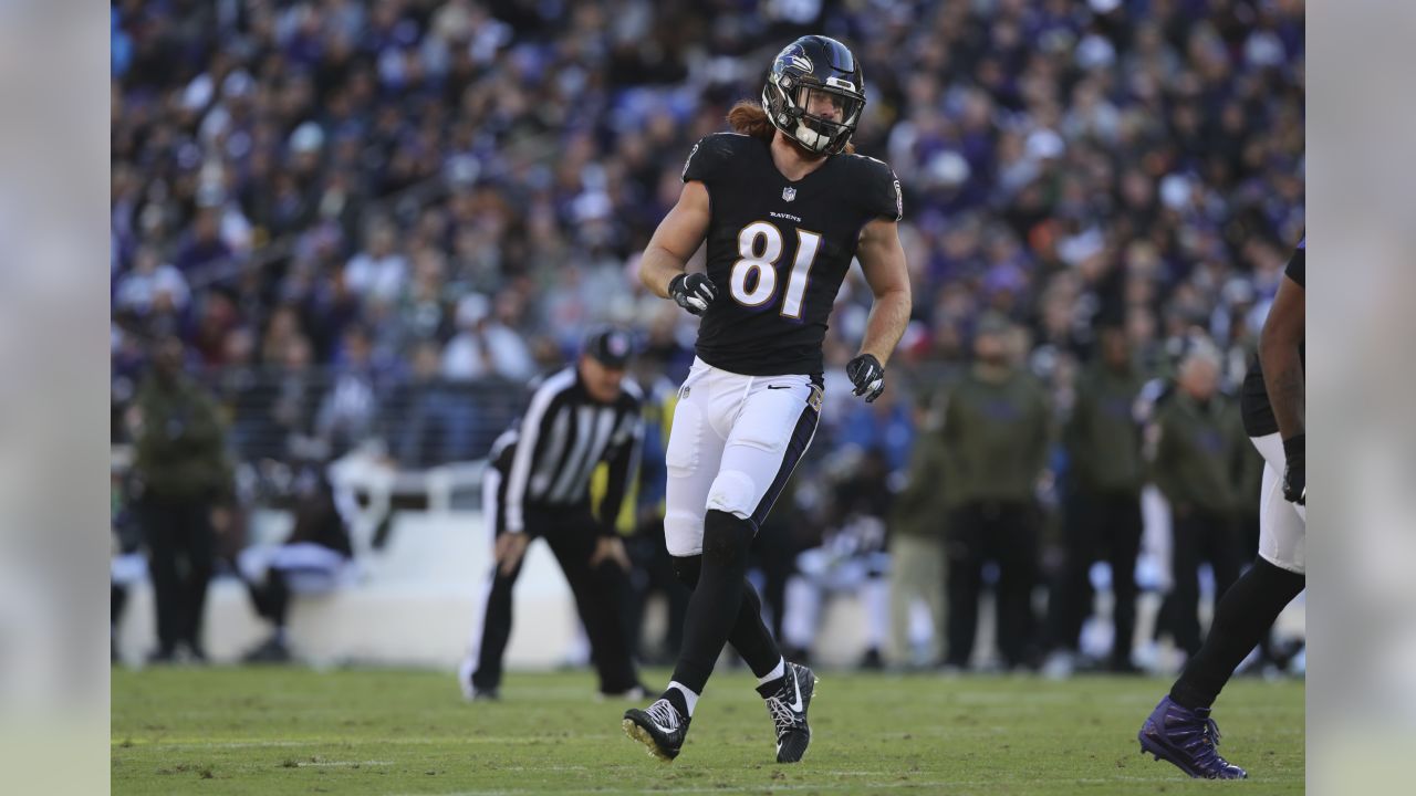 Hayden Hurst, Panthers agree to 3-year deal, per source: What he brings to  Carolina - The Athletic