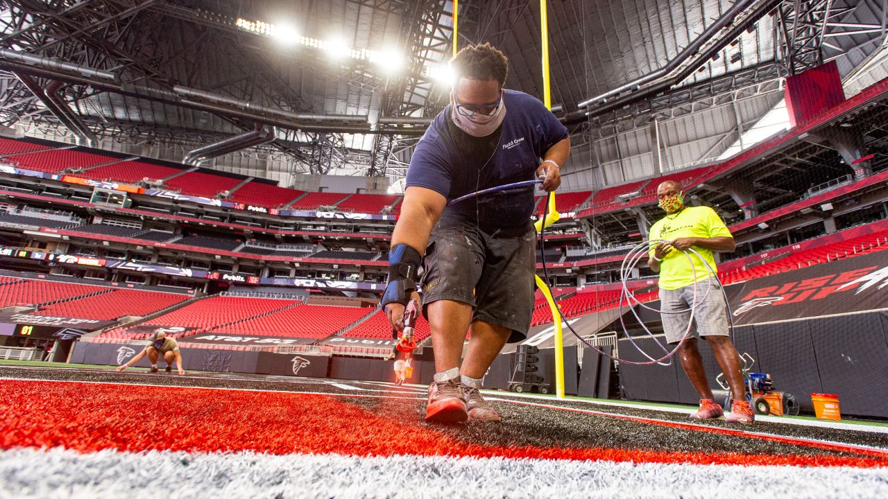 Mercedes-Benz Stadium to replace turf