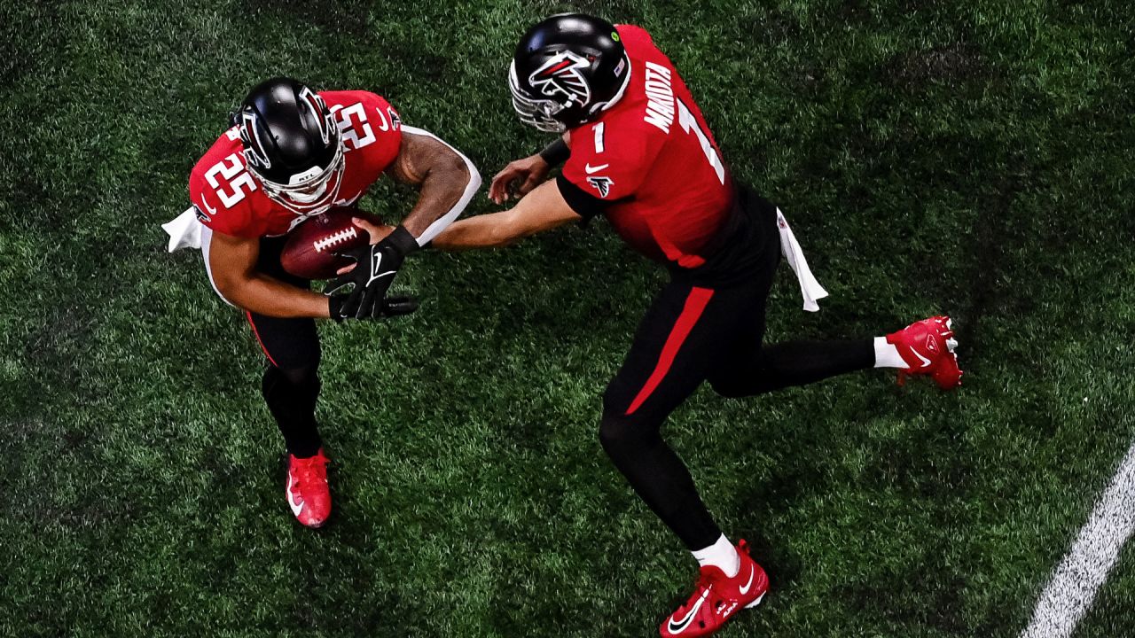 A Bird's-Eye View Of Mercedes-Benz Stadium, Atlanta's Epic NFL Wonderplex