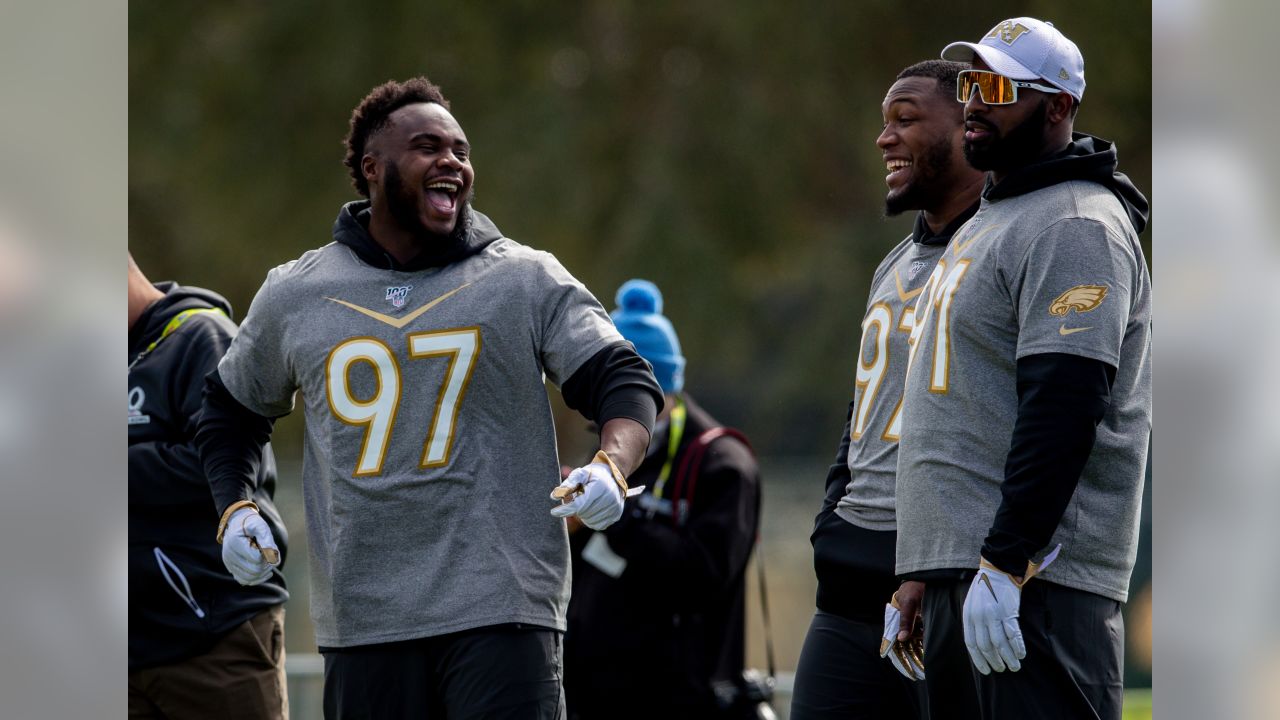 Austin Hooper, Grady Jarrett during first 2020 Pro Bowl practice