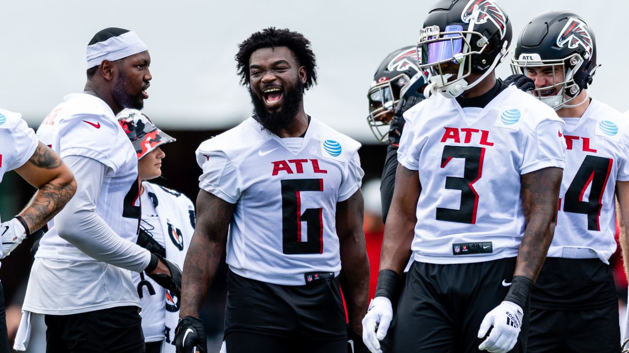 LOOK: Atlanta Falcons Reveal Week 4 Uniforms vs. Jacksonville Jaguars -  Sports Illustrated Atlanta Falcons News, Analysis and More