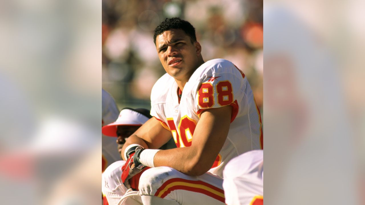 Hall Of Fame Inductee Tony Gonzalez Has The Charisma To Become A Bankable  Star