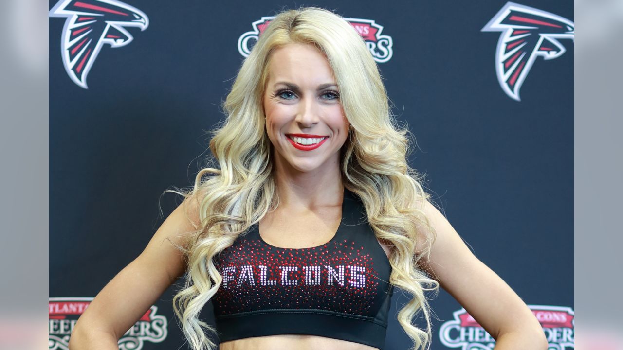 2019 P-R-O Convention All Star: Atlanta Falcons Cheerleader Gianna