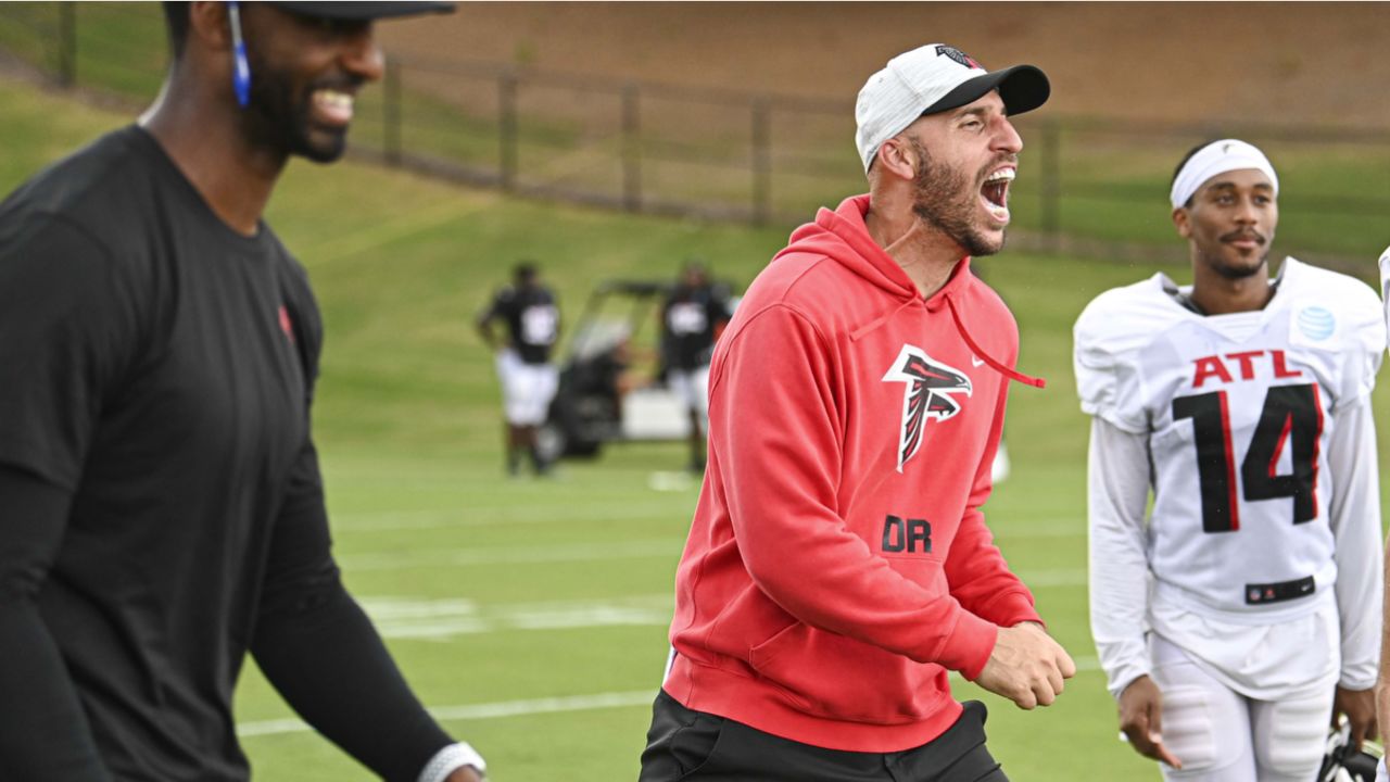 Falcons add receiver to 2022 preseason roster, release another