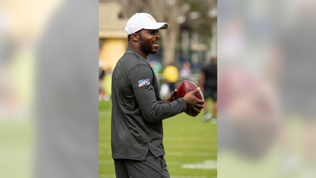 Petition wants NFL to remove Michael Vick as honorary 2020 Pro