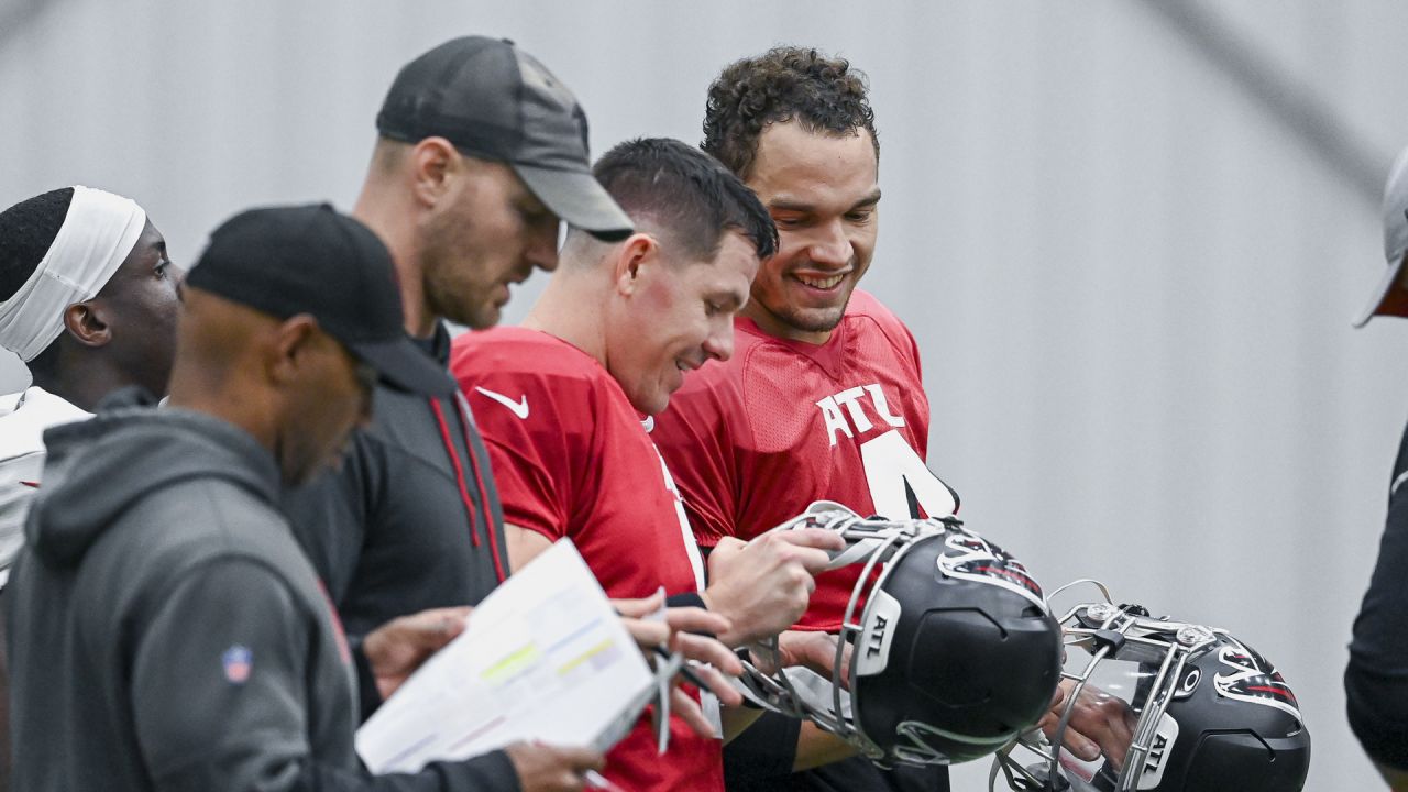 Desmond Ridder to take over as Atlanta Falcons starting QB - VSiN Exclusive  News - News