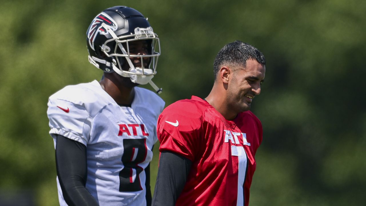 Atlanta Falcons quarterback Desmond Ridder hits wide receiver Jared  Bernhardt in stride on 34-yard pickup