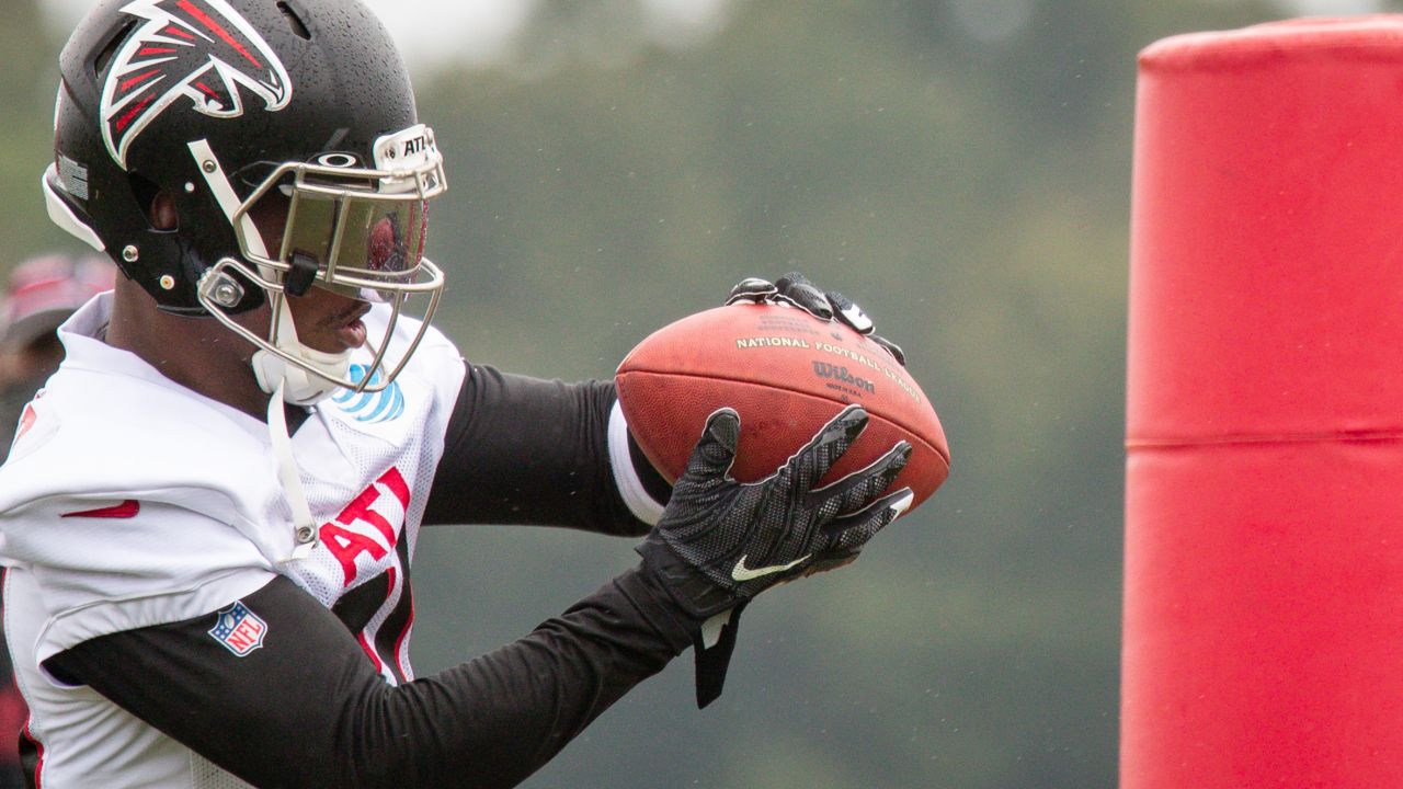 darqueze dennard falcons jersey
