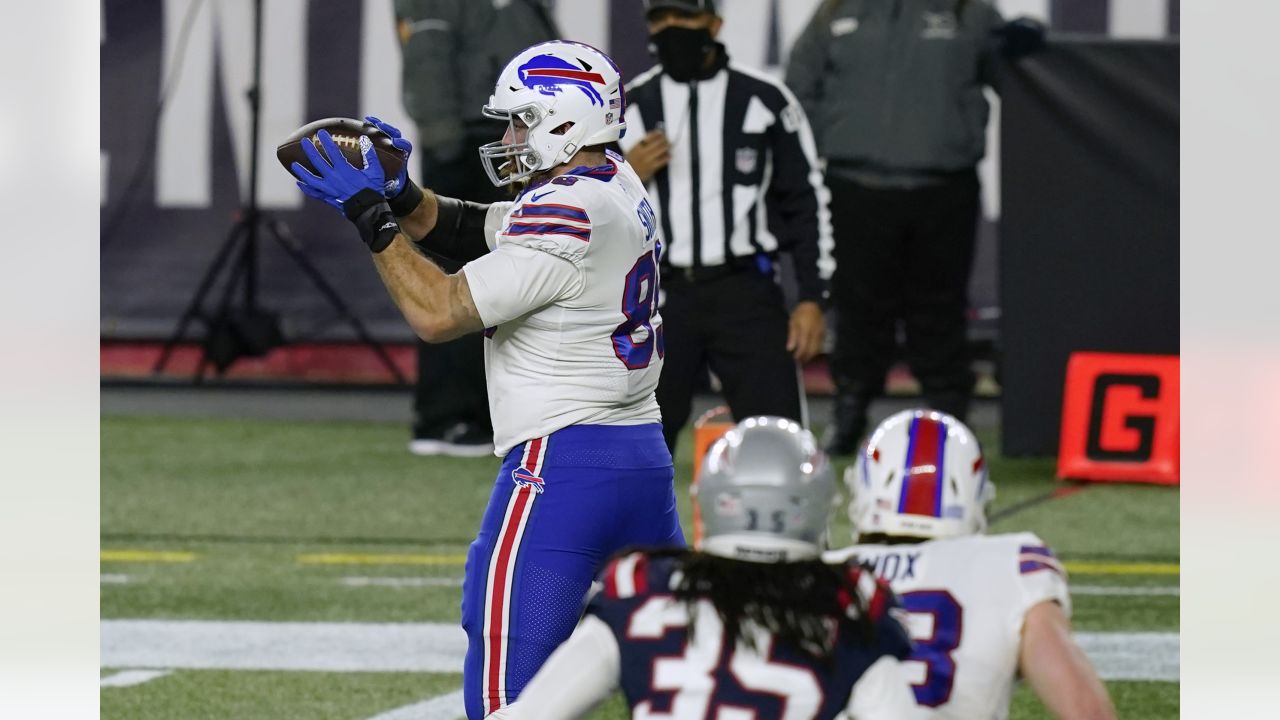 Buffalo signs free agent tight end Lee Smith for second stint with